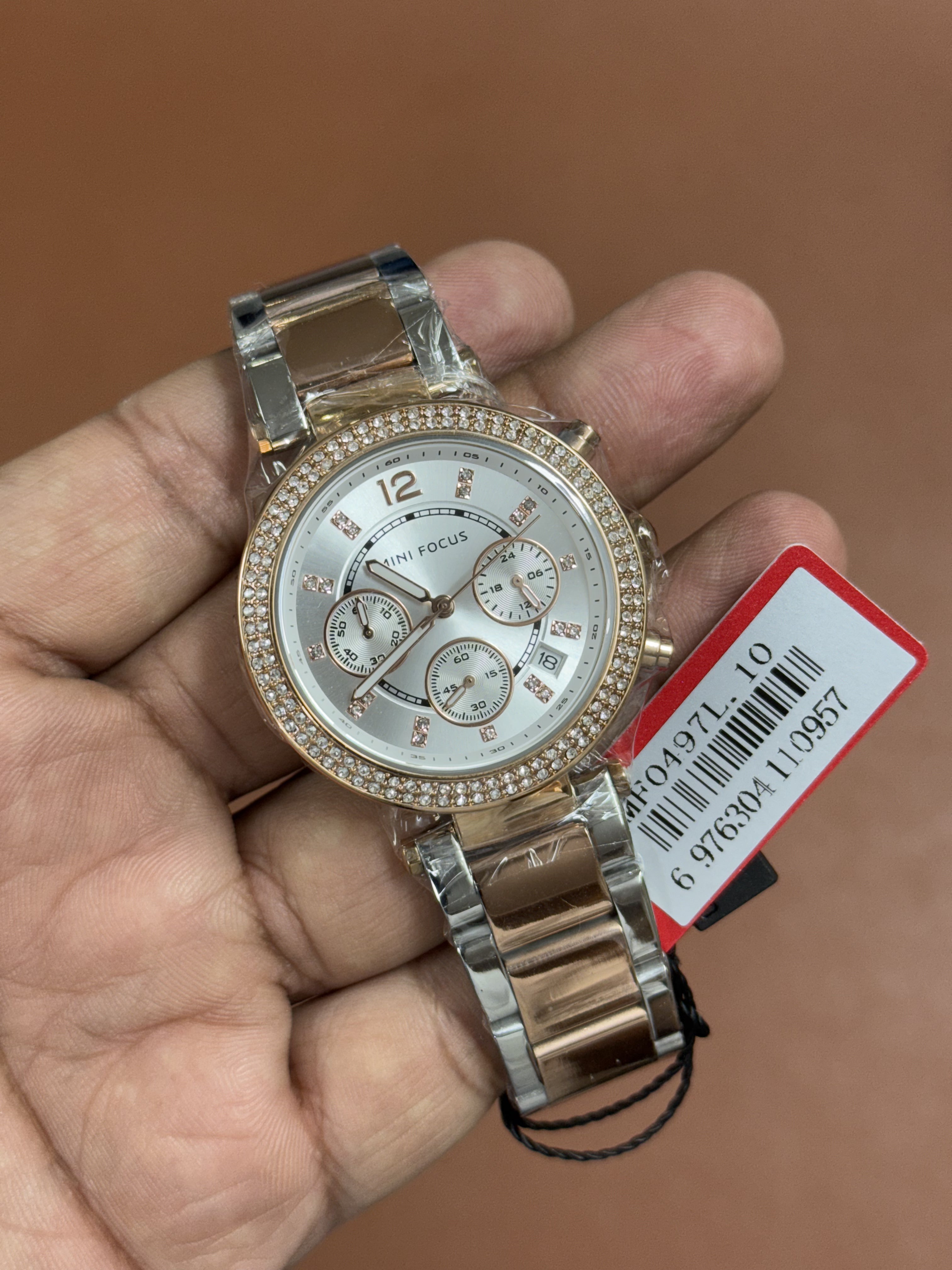 Mini Focus MF0497L.10 Rose Gold Diamond Chronograph – Opulent Pearl Elegance Supreme