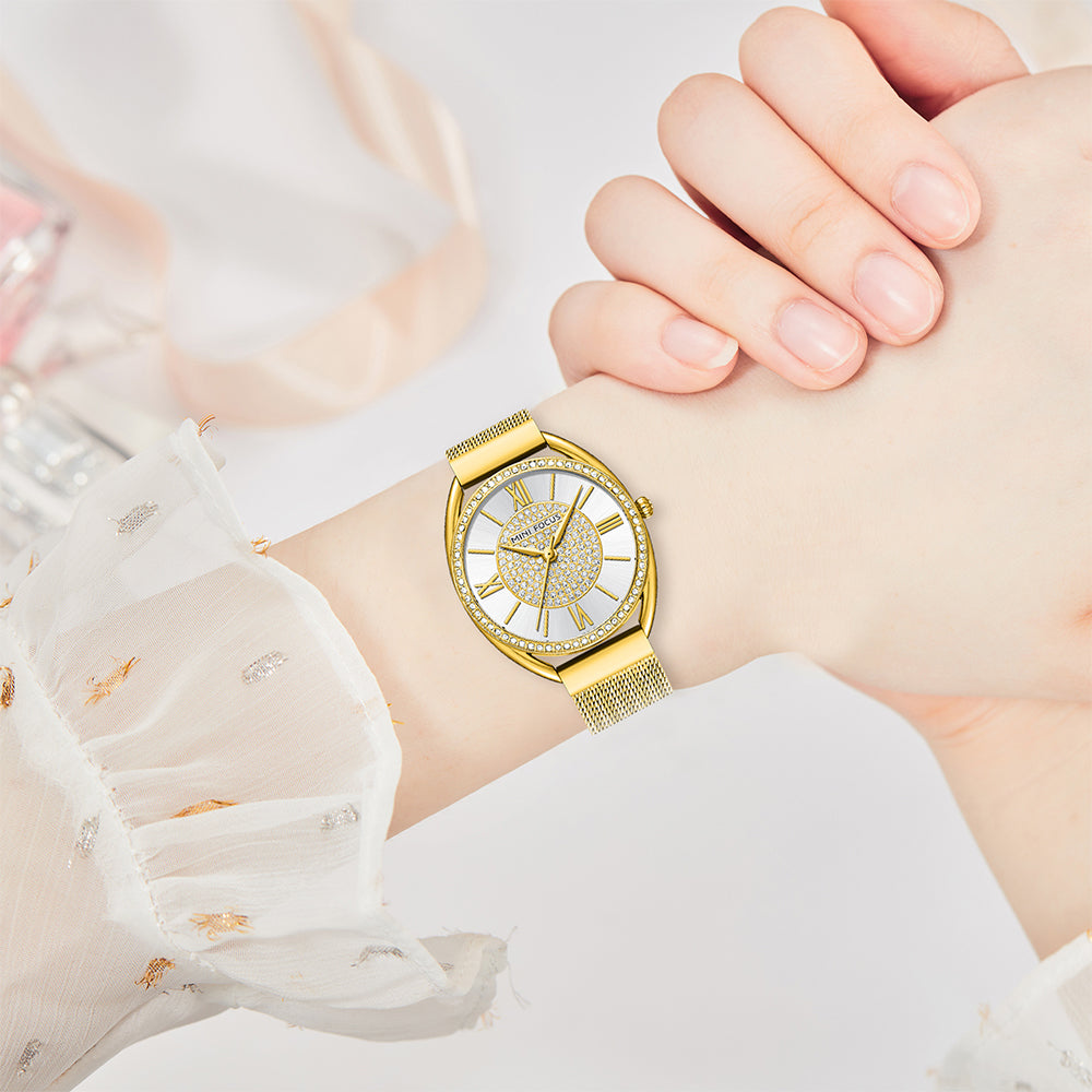 Golden Mesh Strap Ladies Watch with Diamond Studded Dial