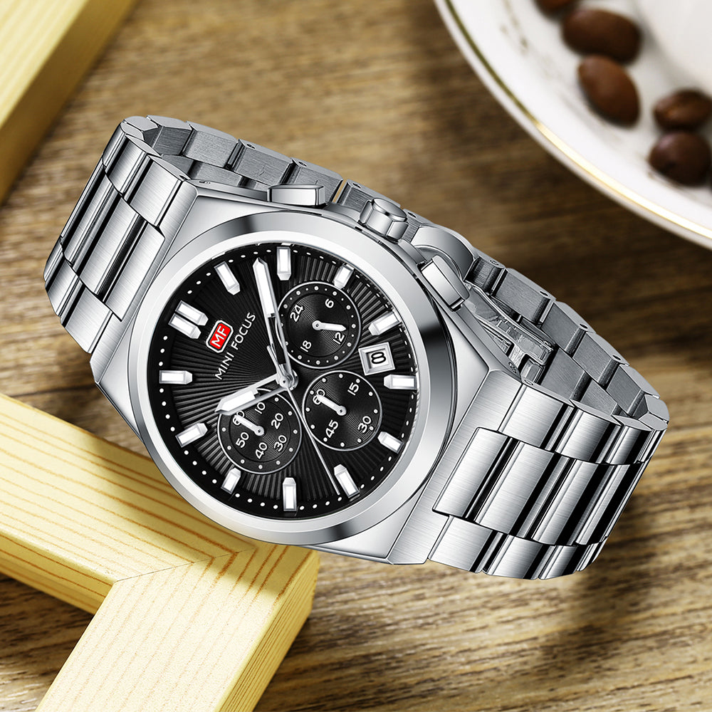 Black Sunburst Dial with Stainless Steel Bracelet Chronograph Watch for Men