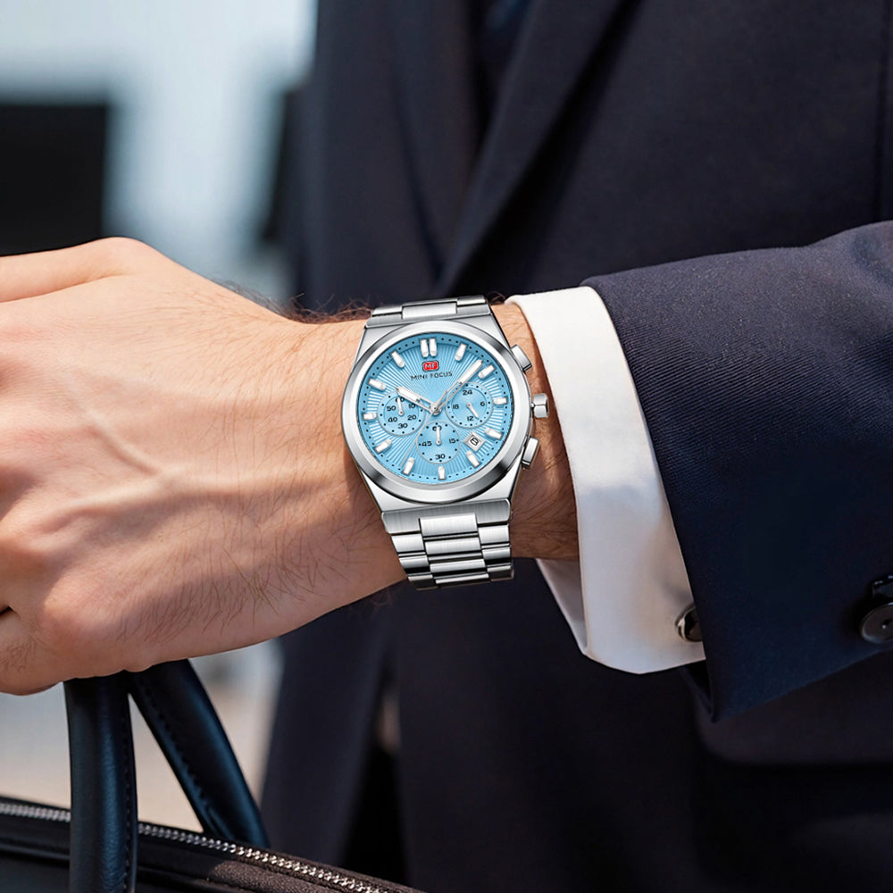 Blue Sunburst Dial with Stainless Steel Bracelet Chronograph Watch for Men
